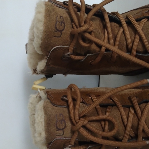 UGG Boots - Picture 9 of 11